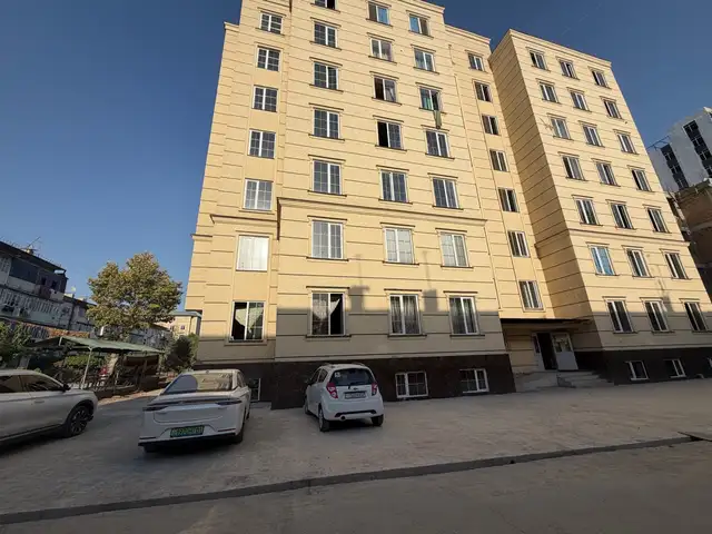 3-комн. квартира, 5 этаж, 90 м², 1мкр, Турсунзода