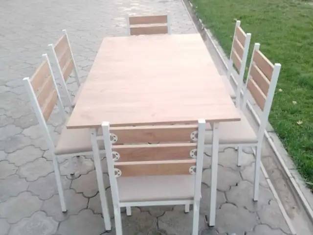 Стол и стул, Душанбе