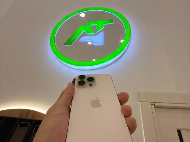 Apple iPhone 16 Pro Max, 256 gb, Desert Titanium, Душанбе