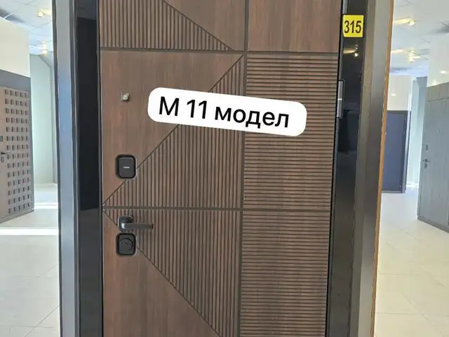 Дверь, Душанбе