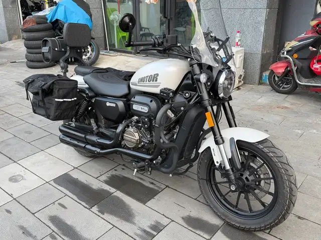 Мотоцикл QJmotor SRV250, Душанбе