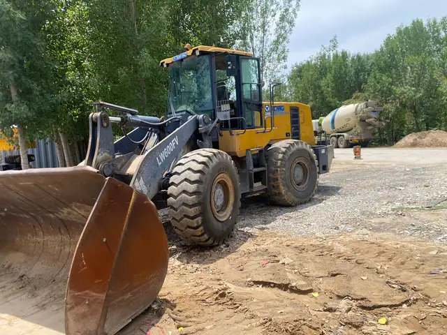 Погрузчик XCMG 4 кубовой, Душанбе