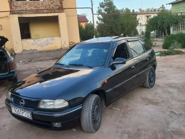 Opel Astra F