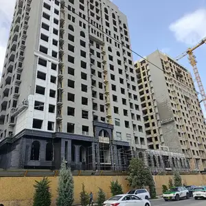 2-комн. квартира, 13 этаж, 76 м², Исмоили Сомони, Душанбе