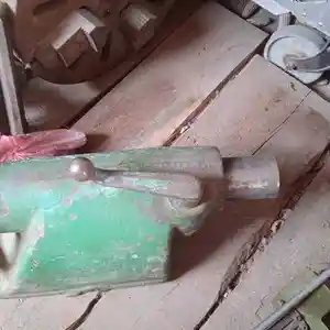 Задняя бабка токарного станка, Душанбе