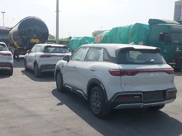 BYD Yuan Up, 2025, Худжанд - 5