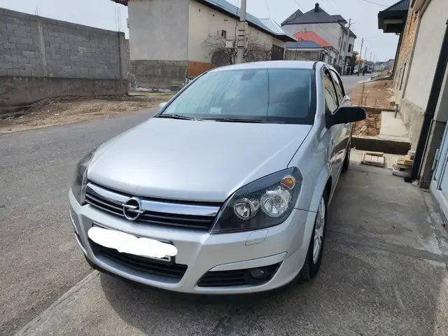 Opel Astra H