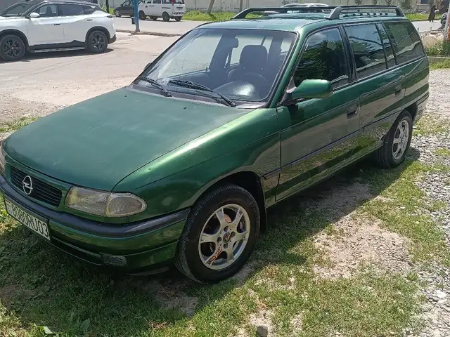 Opel Astra F
