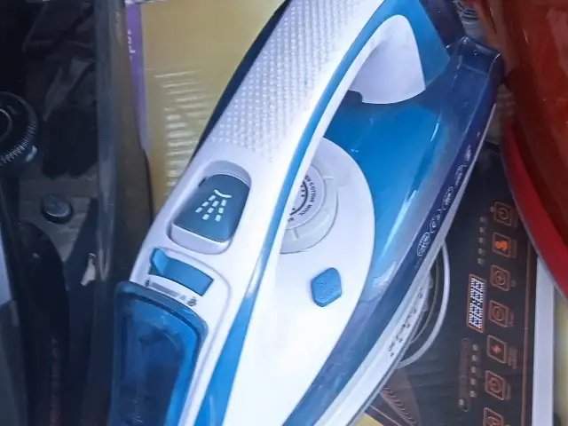 Утюг, Душанбе