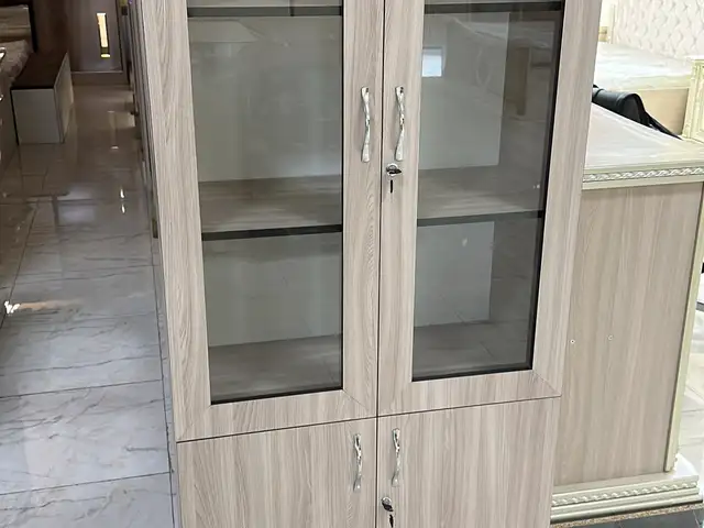 Шкаф книжный, Душанбе