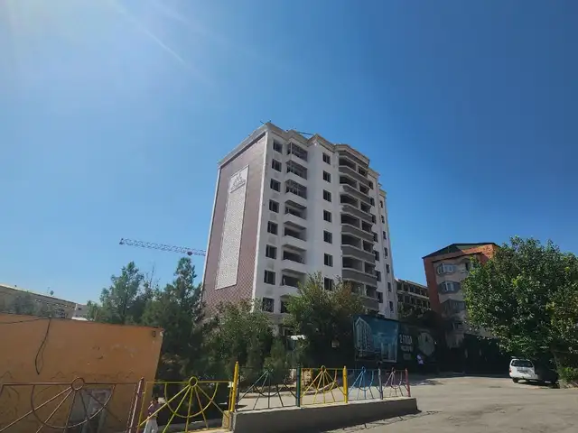 3-комн. квартира, 2 этаж, 102 м², 13мкр, Хуҷанд