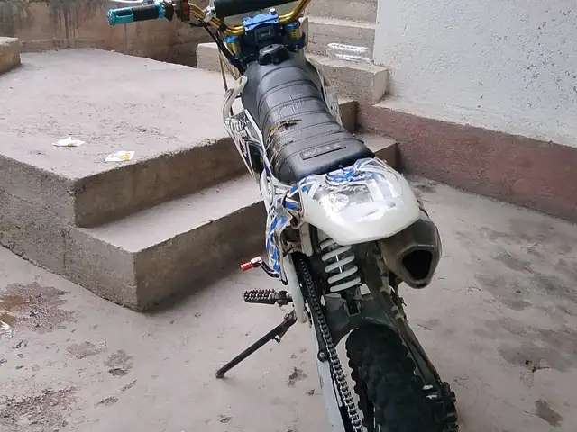 Мотоцикл, Файзабад