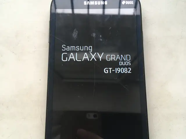 Samsung Galaxy Grand GT-I9082, 8 gb, Душанбе