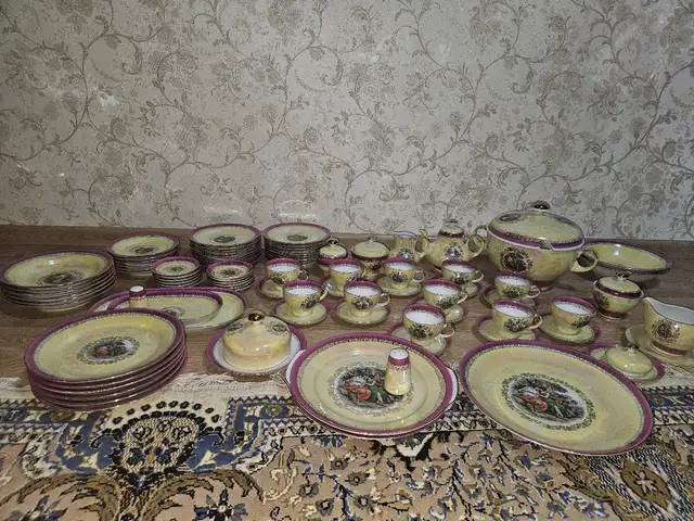 Сервиз Мадона, Душанбе