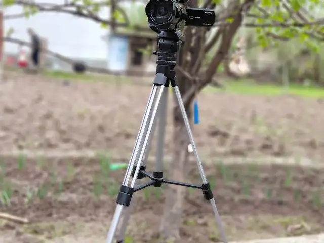 Видеокамера Sony Nex-VG30, Истиклол