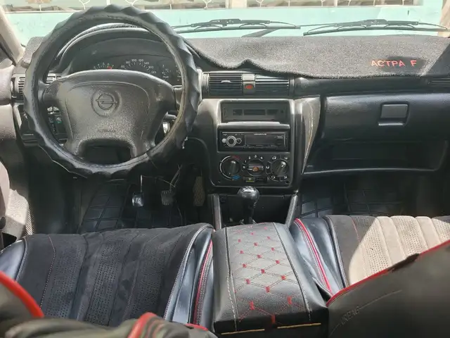 Opel Astra F