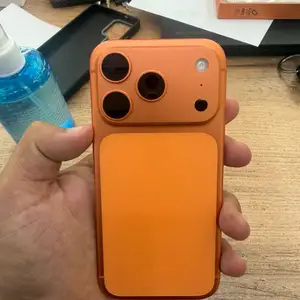 Apple iPhone 17 Pro, 256 gb, Cosmic Orange, Душанбе