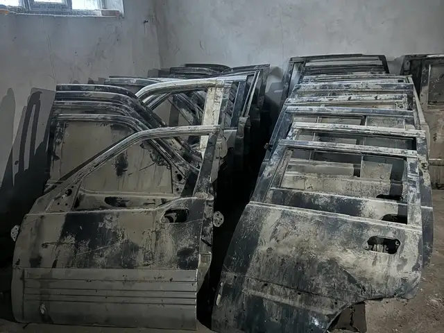 Дверь Ssang Yong, Худжанд