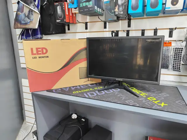 Монитор Huyiniuda Led 22 Full HD 1080p, Душанбе