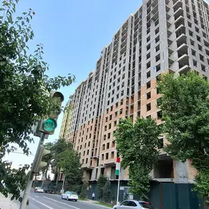2-комн. квартира, 8 этаж, 120 м², Шохмансур, Душанбе