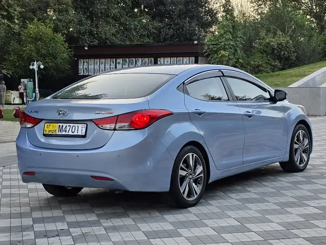 Hyundai Avante, 2012, Турсунзаде - 6