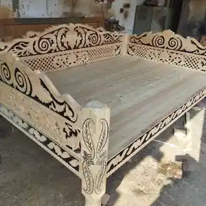 Тапчан 2/3, Душанбе