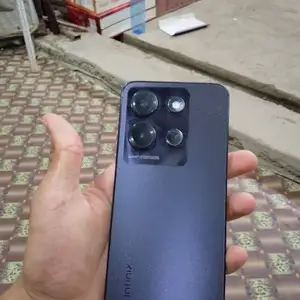Infinix note 30 i, Вахдат