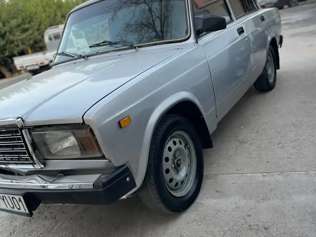 Lada (ВАЗ) 2107