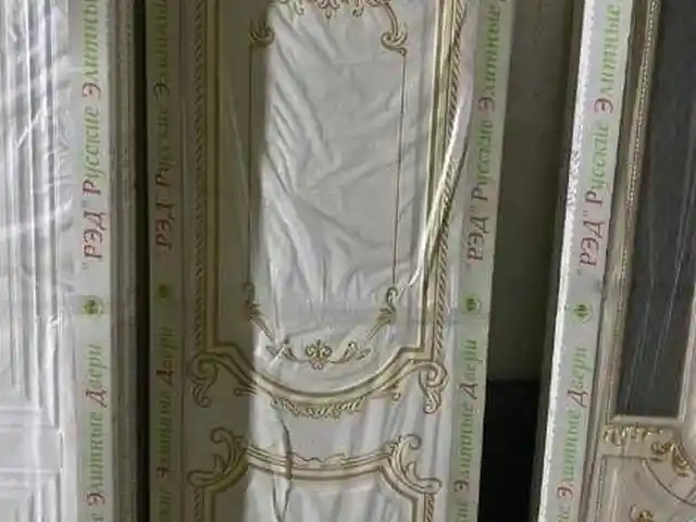Дверь, Душанбе