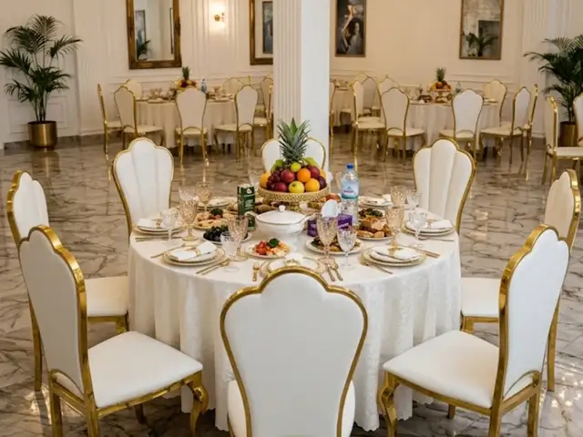 Стол и стулья, Душанбе
