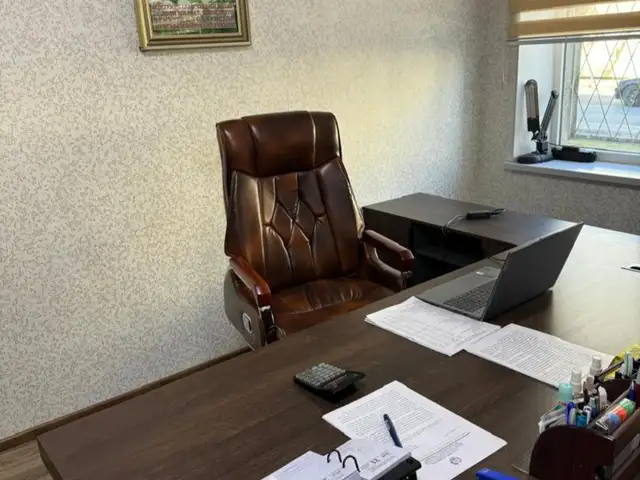 Кресло для руководителя, Душанбе