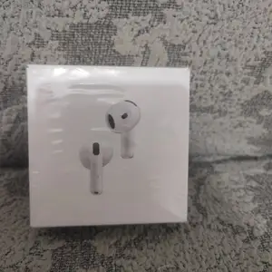Наушники Airpods 4, Душанбе