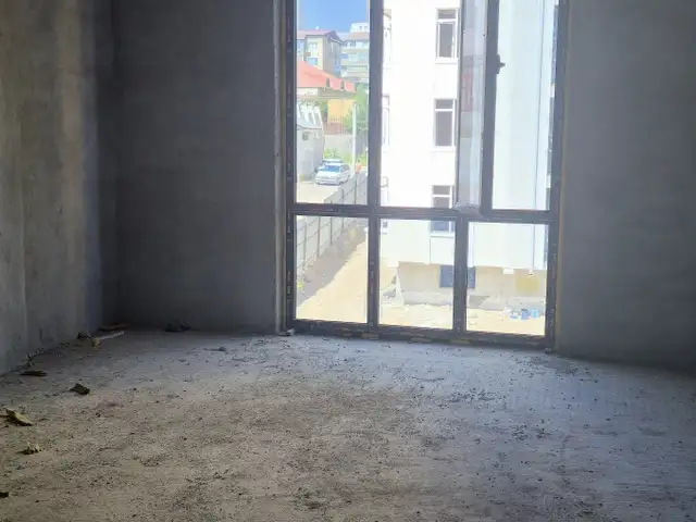 1-комн. квартира, 3 этаж, 60 м², 13 мкр, Хуҷанд