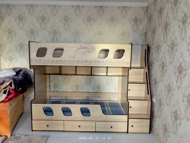 Двухъярусная кровать, Душанбе