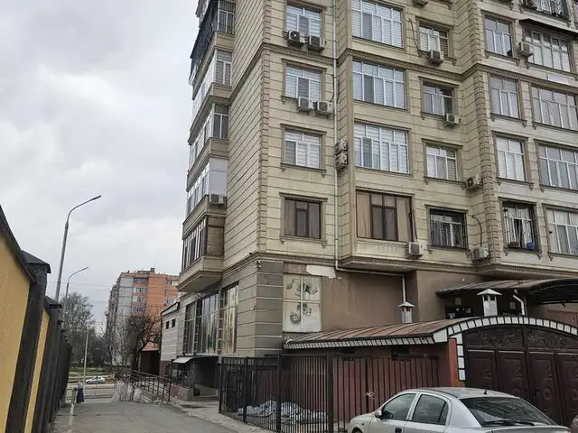 2-комн. квартира, 5 этаж, 70м², Сино, Душанбе