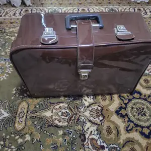 Мошинаи дарздузи, Гиссар
