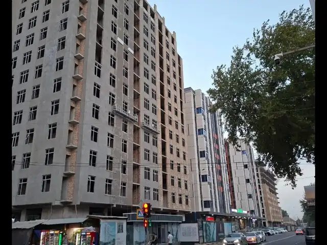 2-комн. квартира, 2 этаж, 75 м², 9мкр, Турсунзода