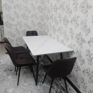Стол и стулья, Душанбе