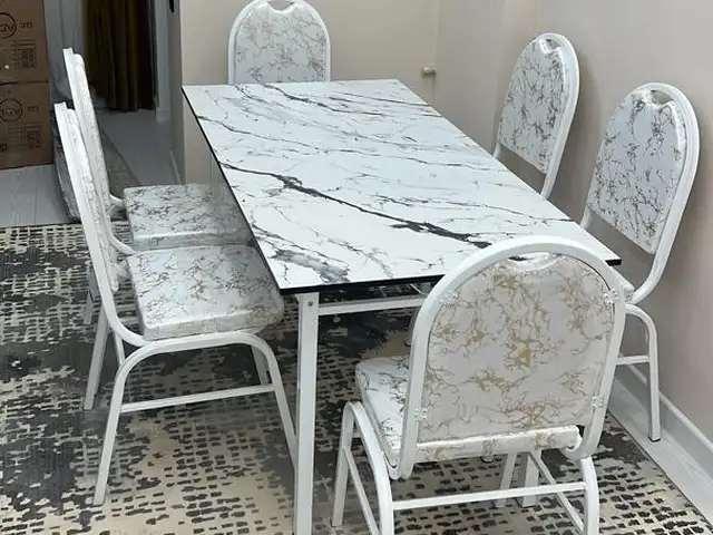 Стулья со столом, Душанбе