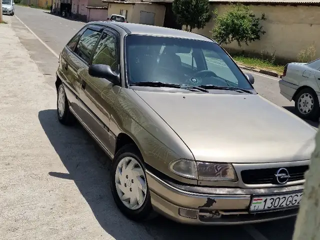Opel Astra F