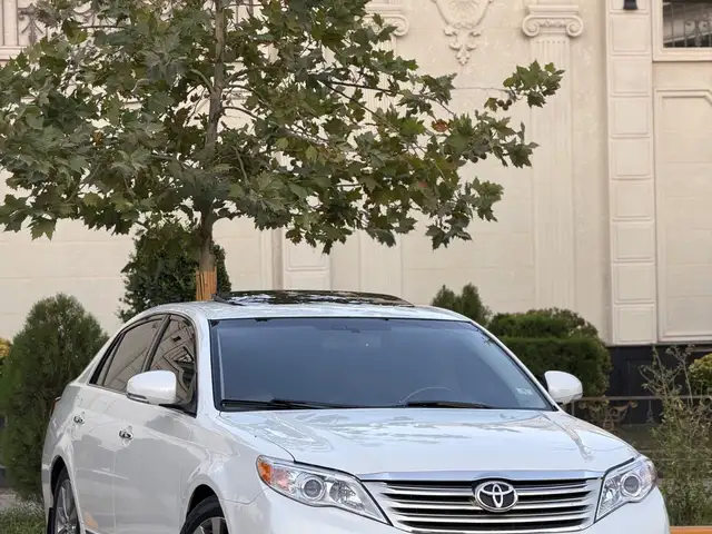 Toyota Avalon