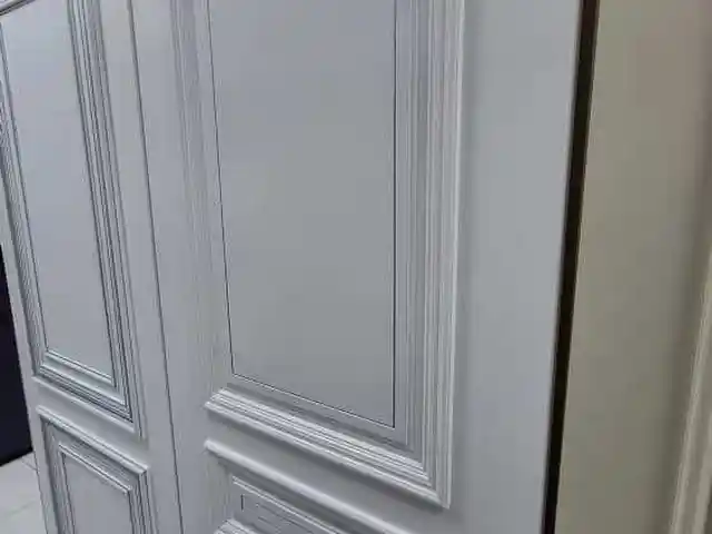 Дверь, Душанбе