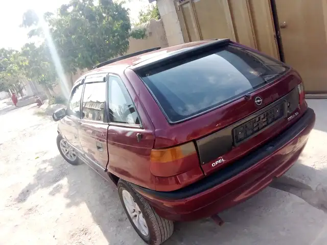 Opel Astra F