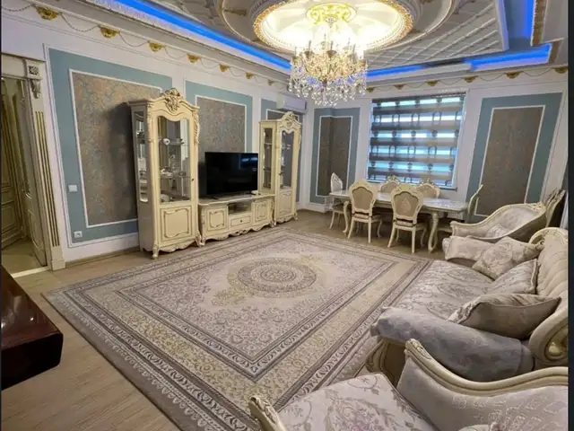 2-комн. квартира, 10 этаж, 120м², Сомони, Душанбе