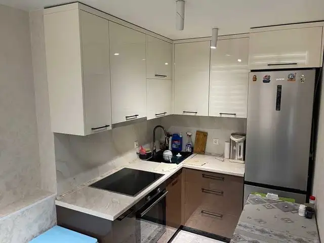 2-комн. квартира, 3 этаж, 60м², Сомони, Душанбе