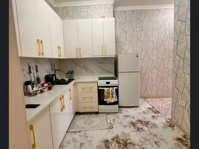 3-комн. квартира, 3 этаж, 75м², Голубой экран, Душанбе