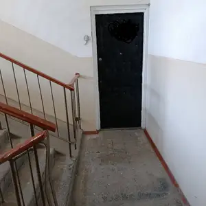 Дверь, Худжанд