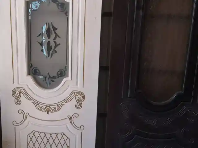 Дверь, Душанбе