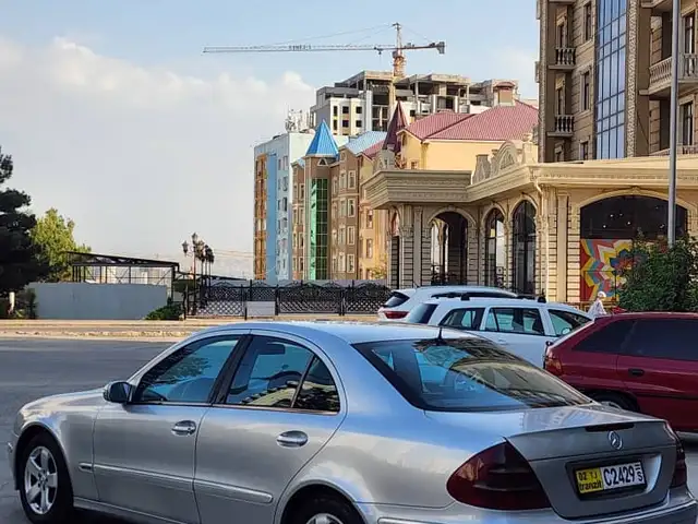 Mercedes-Benz E class, 2005, Хуҷанд - 4