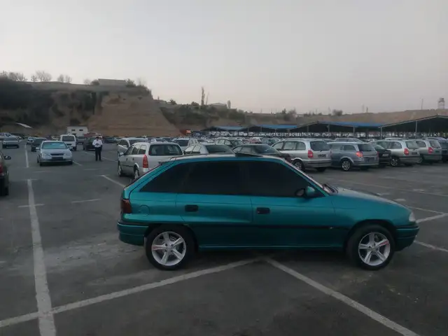 Opel Astra F